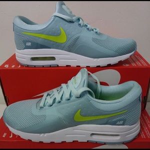 Air Max Zero essential